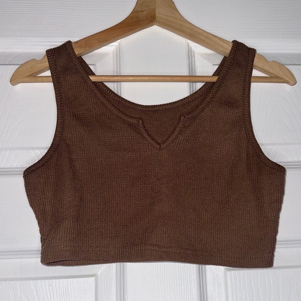 Thermal crop tank top bra in brown size medium